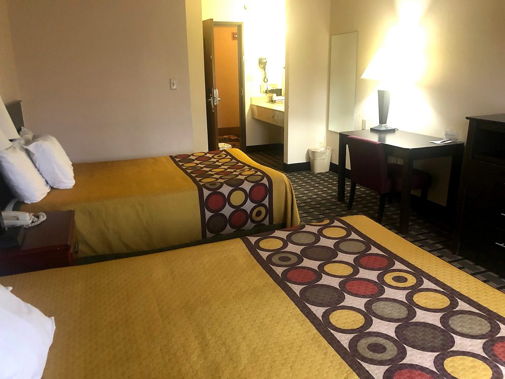 2 Double Beds, Non-Smoking – Vienna photo 6